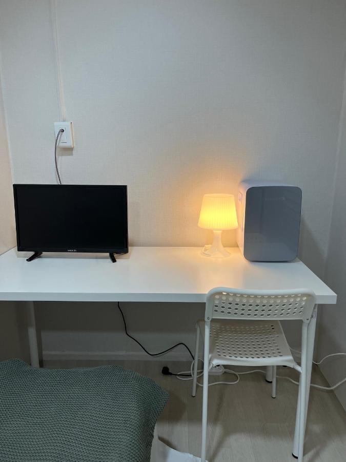 The Stay Cube House - Female Only Σεούλ Εξωτερικό φωτογραφία